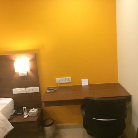 Hotel Best Western Alkapuri, Vadodara Extérieur photo