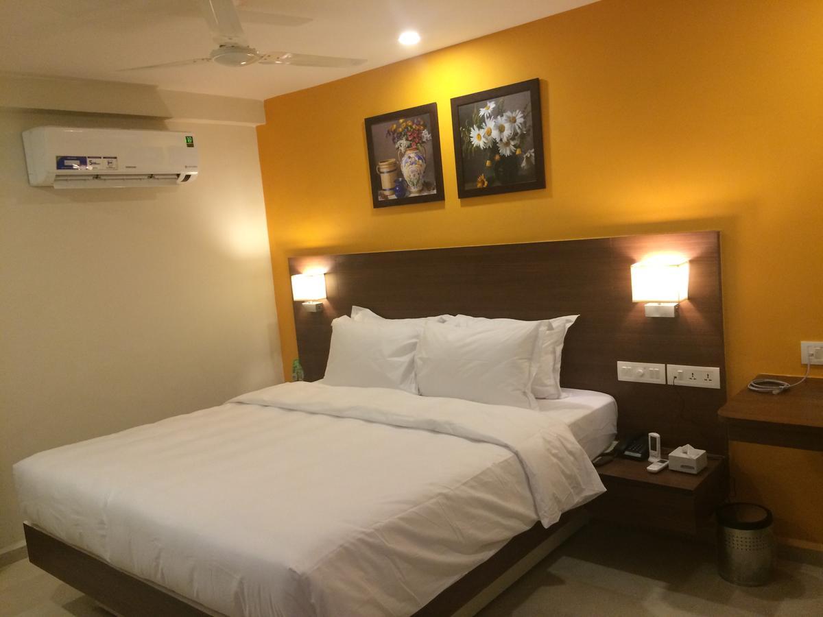 Hotel Best Western Alkapuri, Vadodara Extérieur photo