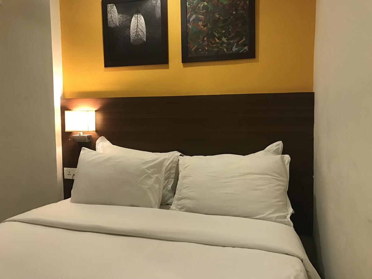 Best Western Alkapuri, Vadodara Extérieur photo